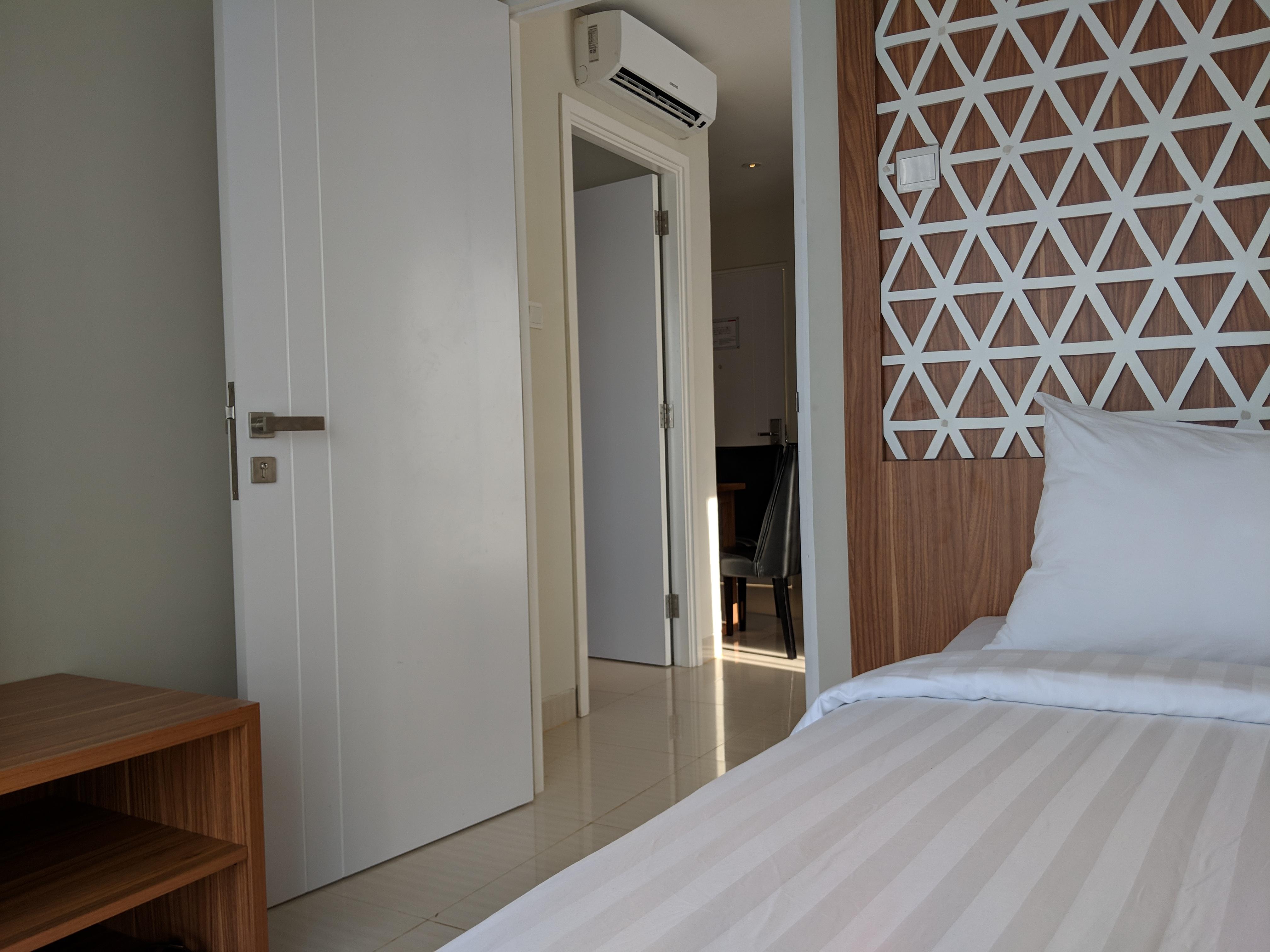 Astara Hotel Balikpapan Exterior photo